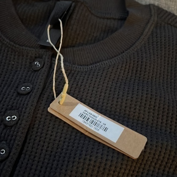 Skims Soft Lounge Long Sleeve Button Up Shirt - Picture 8 of 9